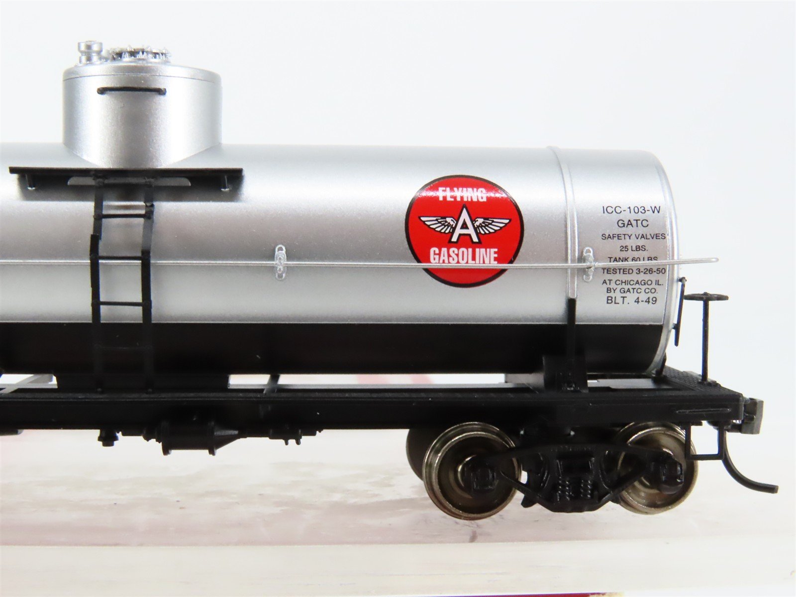 HO Red Caboose RR-33018-03 GATX Flying A Gasoline Single Dome Tank Car #312