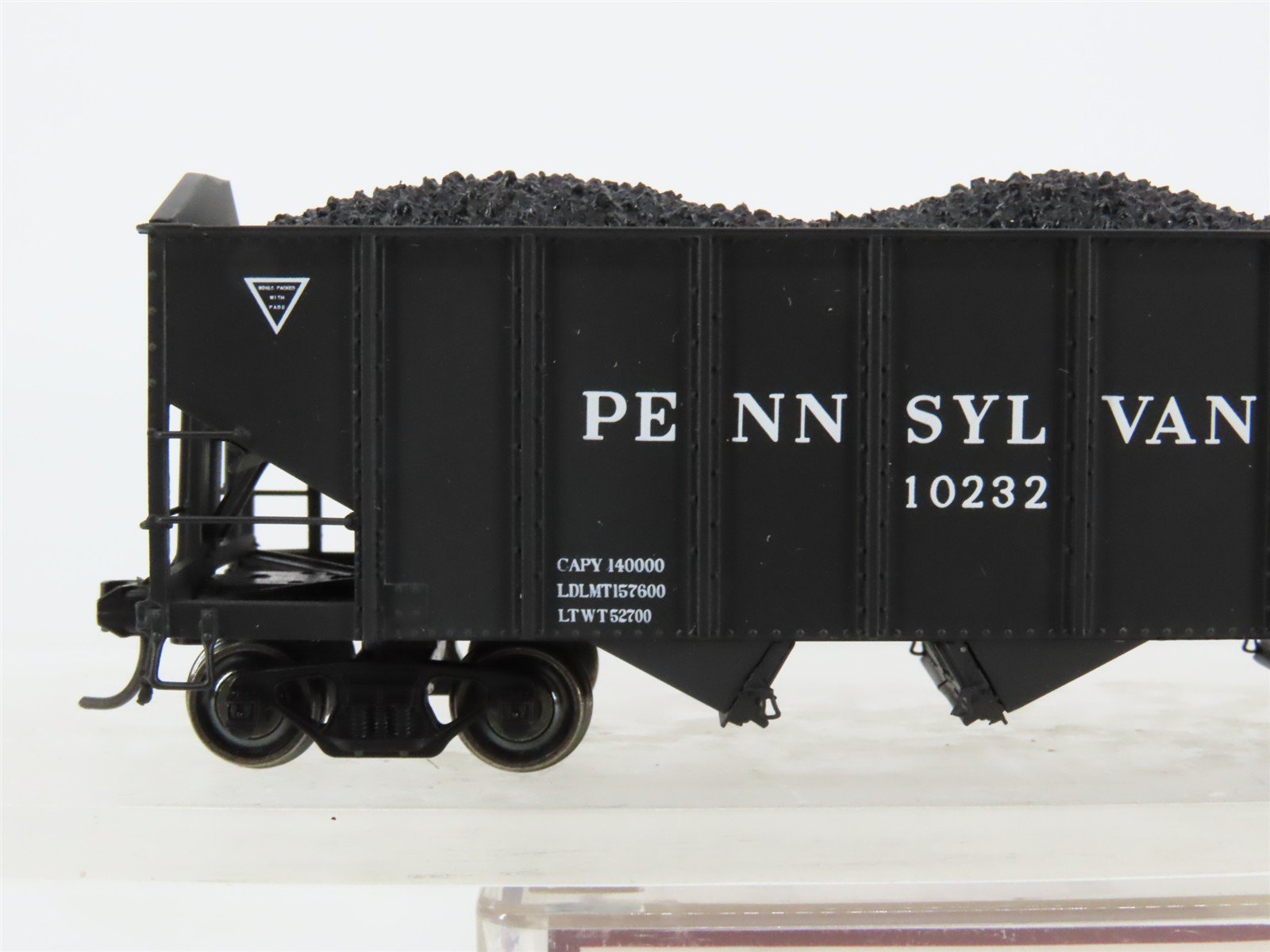HO Broadway Limited BLI 809 PRR Pennsylvania H2A 3-Bay Hopper #10232 w/ Load