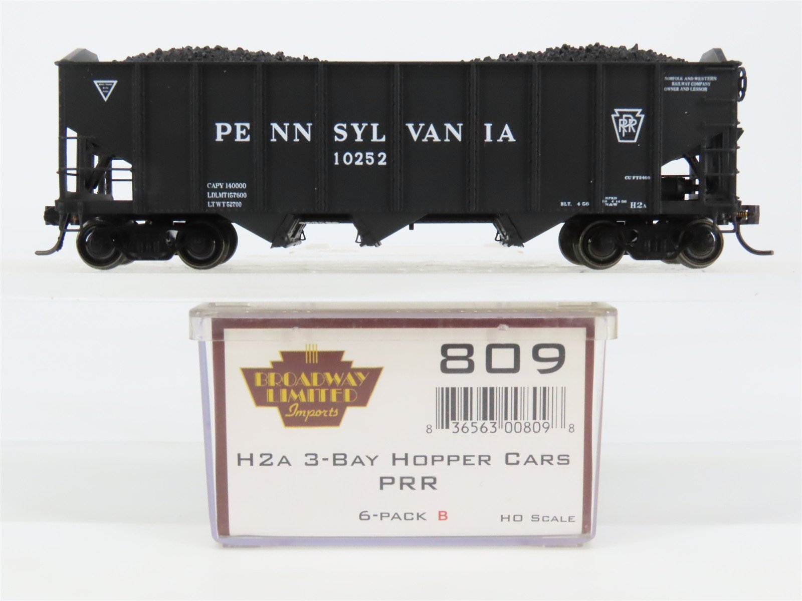 HO Broadway Limited BLI 809 PRR Pennsylvania H2A 3-Bay Hopper #10252 w/ Load
