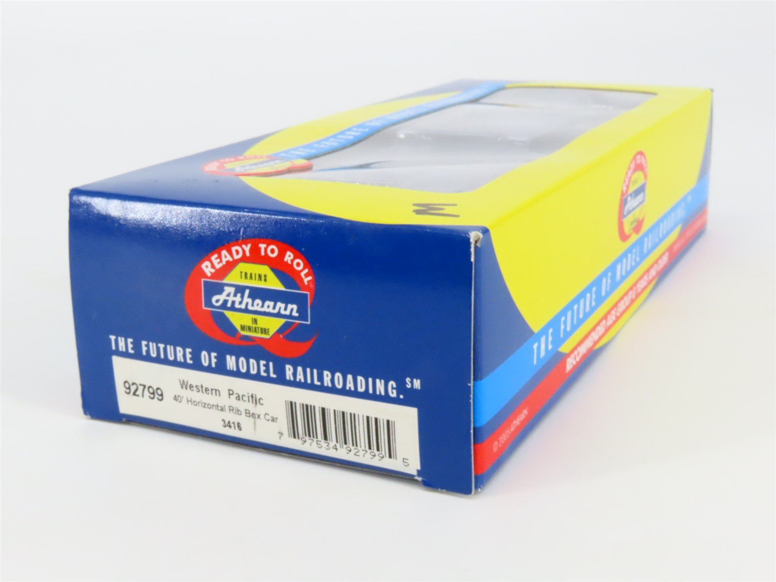 HO Scale Athearn 92799 WP Western Pacific 40' Horizontal Rib Box Car #3416