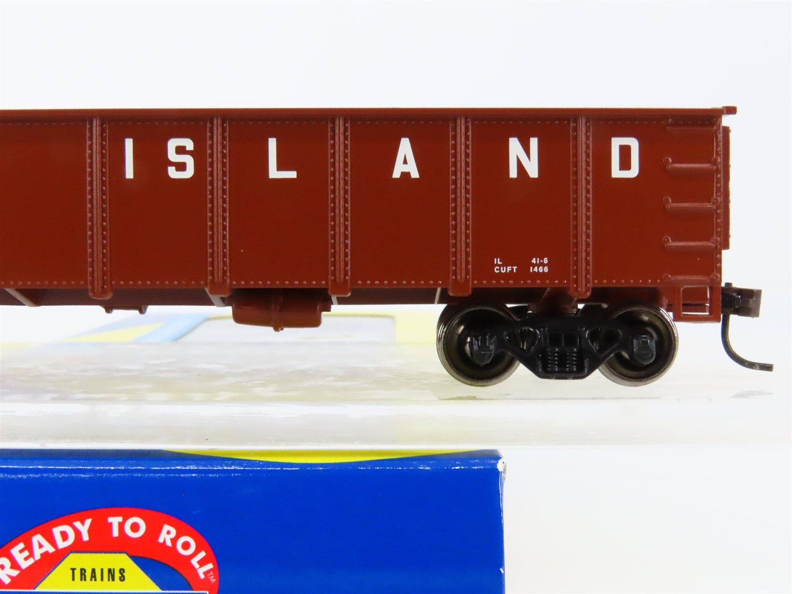 HO Scale Athearn 94345 RI Rock Island 40' Fixed-End Gondola #84213