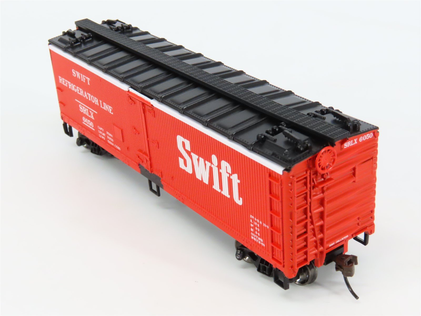 HO Scale Athearn 75930 SRLX Swift Refrigerator 40' Wood Ice Bunker Reefer #6050