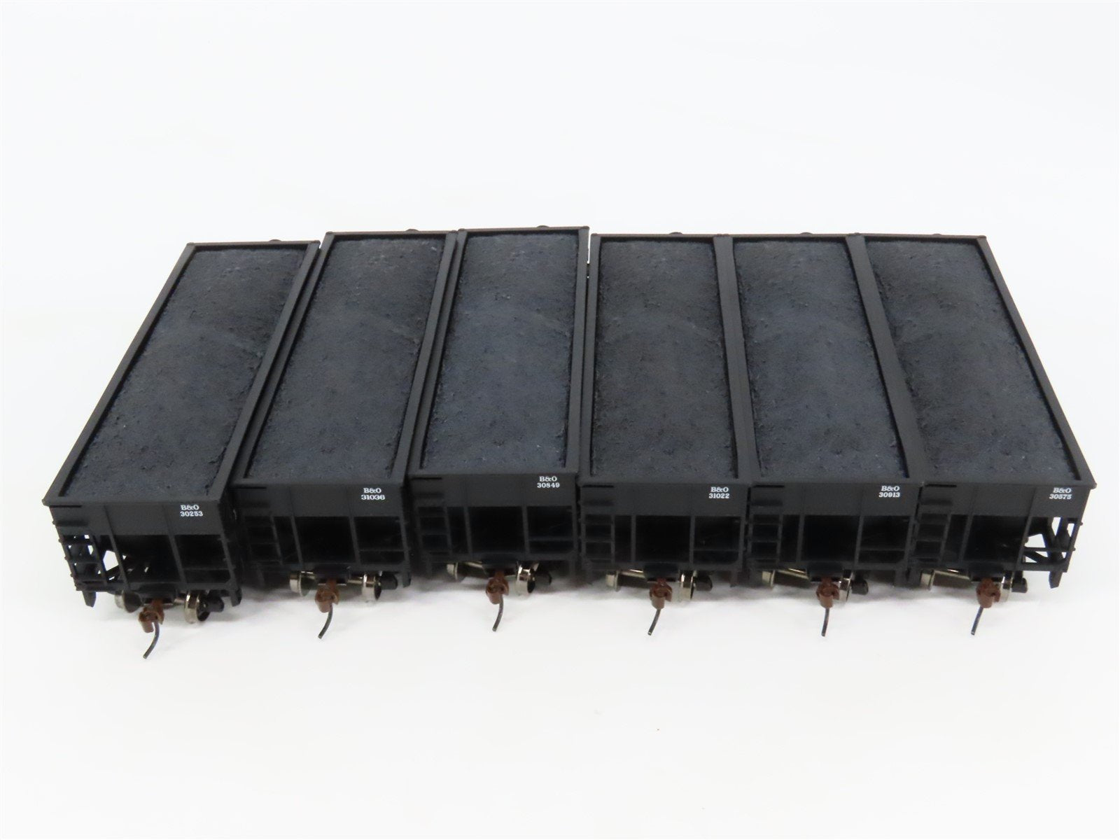 HO Athearn 70790 B&O Baltimore & Ohio 34' 2-Bay Composite Hopper 6-Pack w/ Load