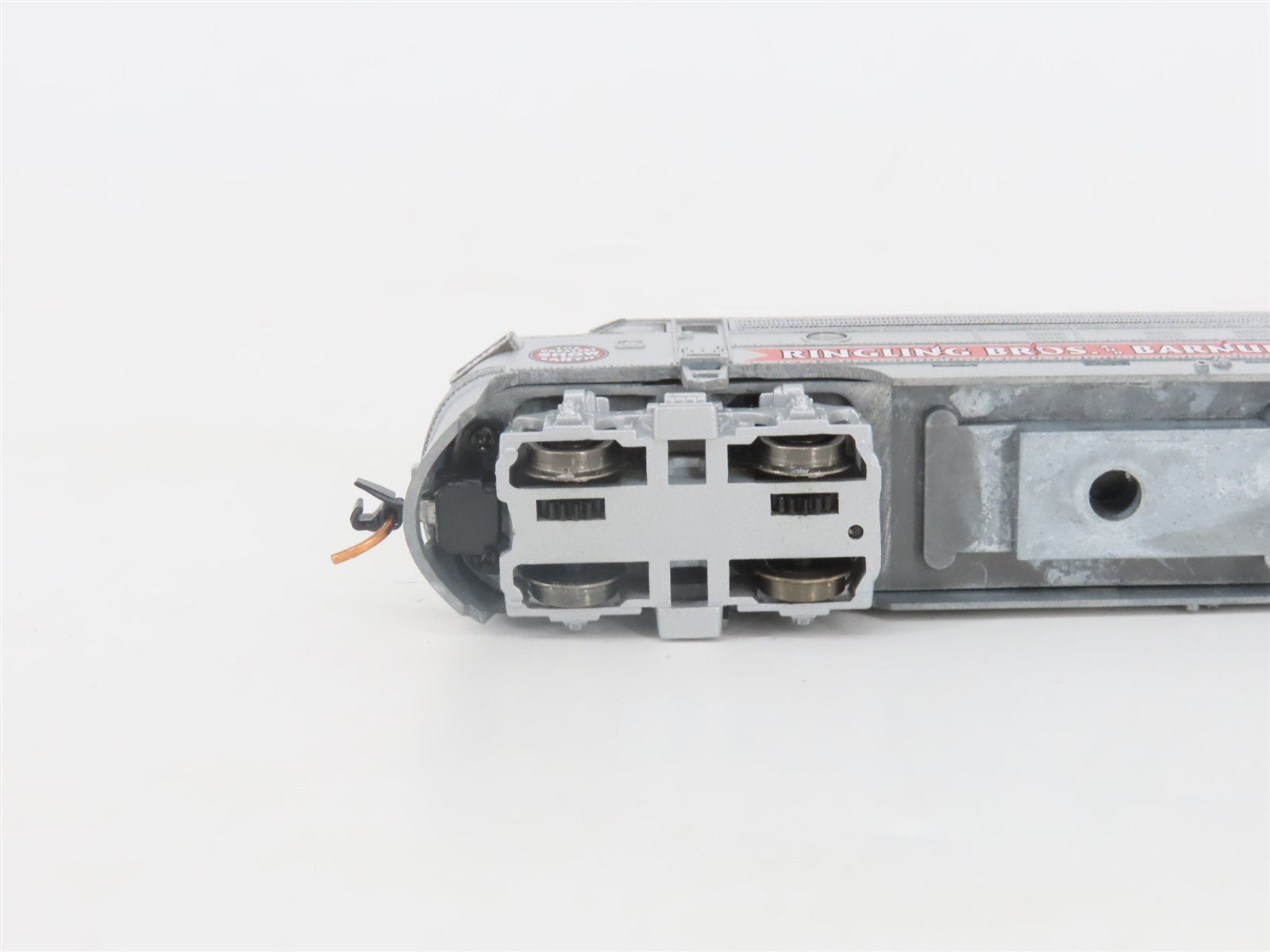 N Micro-Trains MTL/Model Power 98500722 Ringling Bros Circus FP7 Diesel #1919