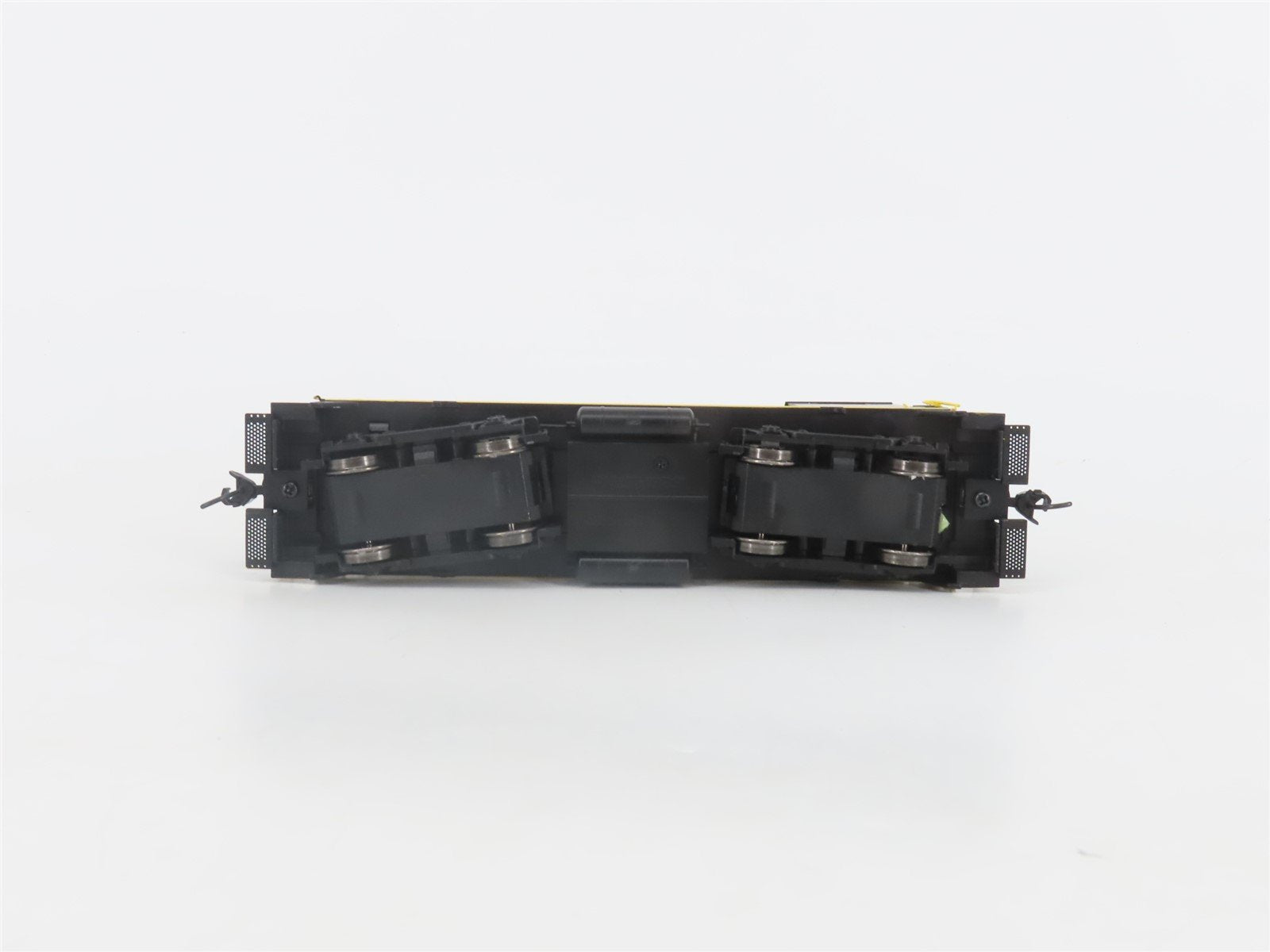 HO Scale Walthers Mainline 910-10674 SCL EMD SW7 Ph. 2 Diesel #128 - DCC Ready