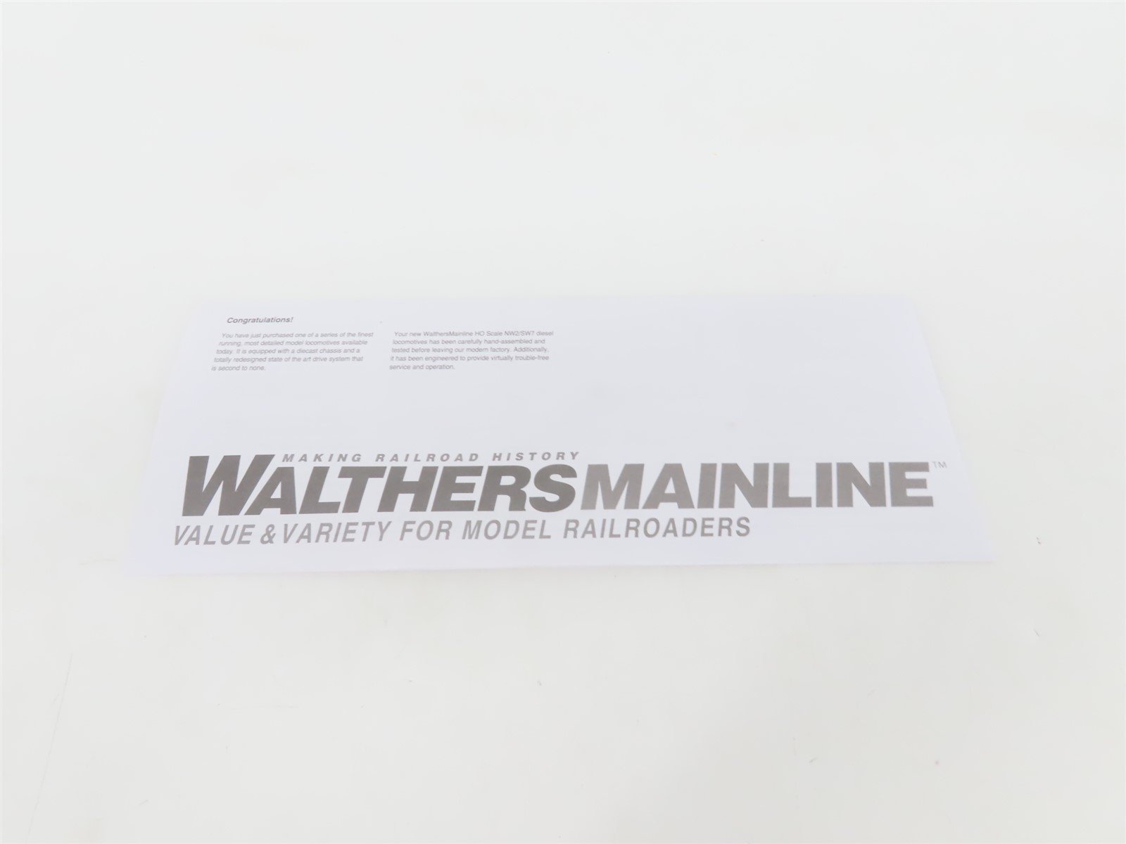 HO Scale Walthers Mainline 910-10674 SCL EMD SW7 Ph. 2 Diesel #128 - DCC Ready
