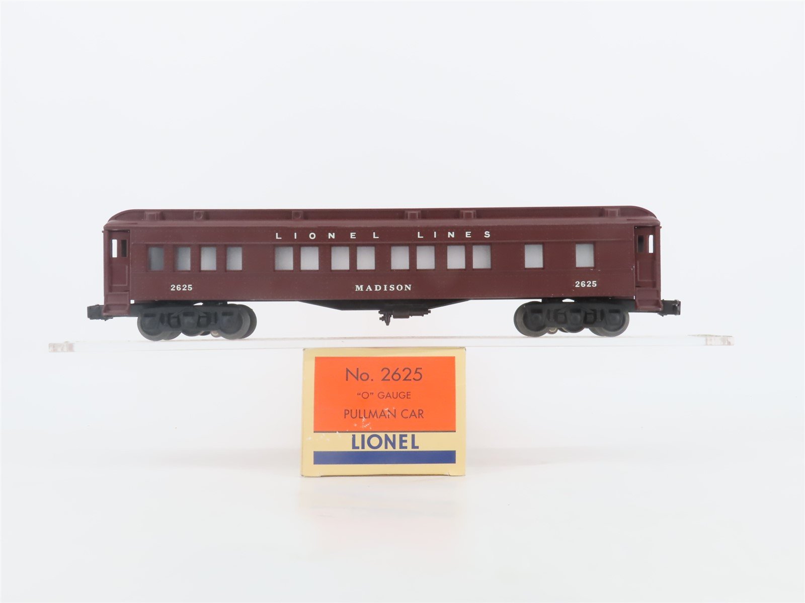O Gauge 3-Rail Lionel Lines 2625 Pullman Passenger Car "Madison" - Modern (2009)
