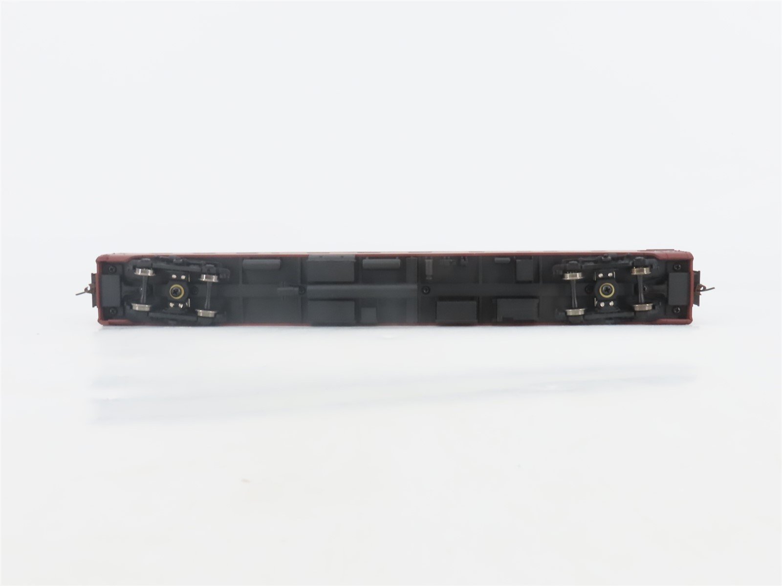 HO Scale Walthers 932-6727 PRR Pennsylvania PS 6-6-4 Sleeper Passenger Car