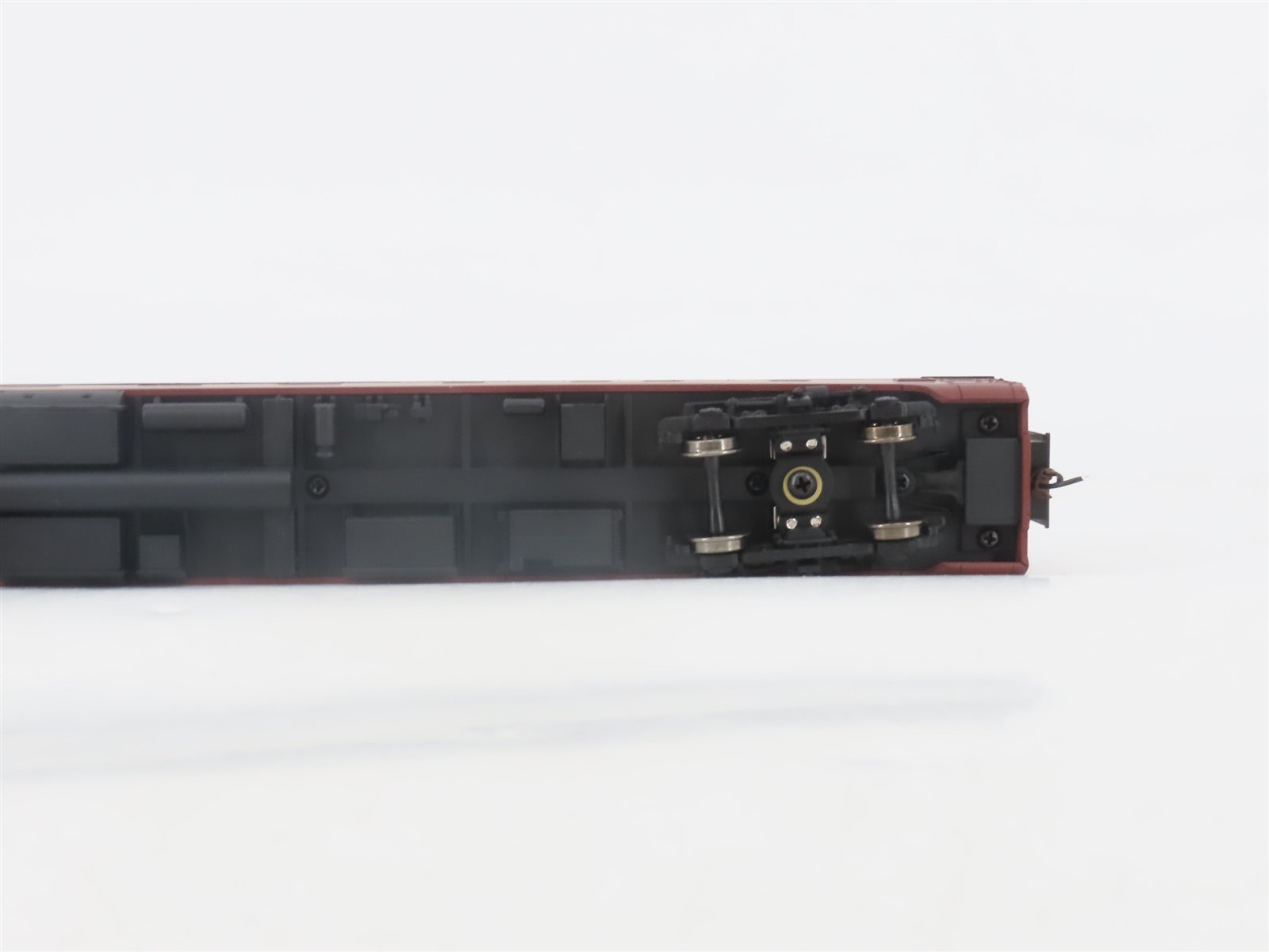 HO Scale Walthers 932-6727 PRR Pennsylvania PS 6-6-4 Sleeper Passenger Car