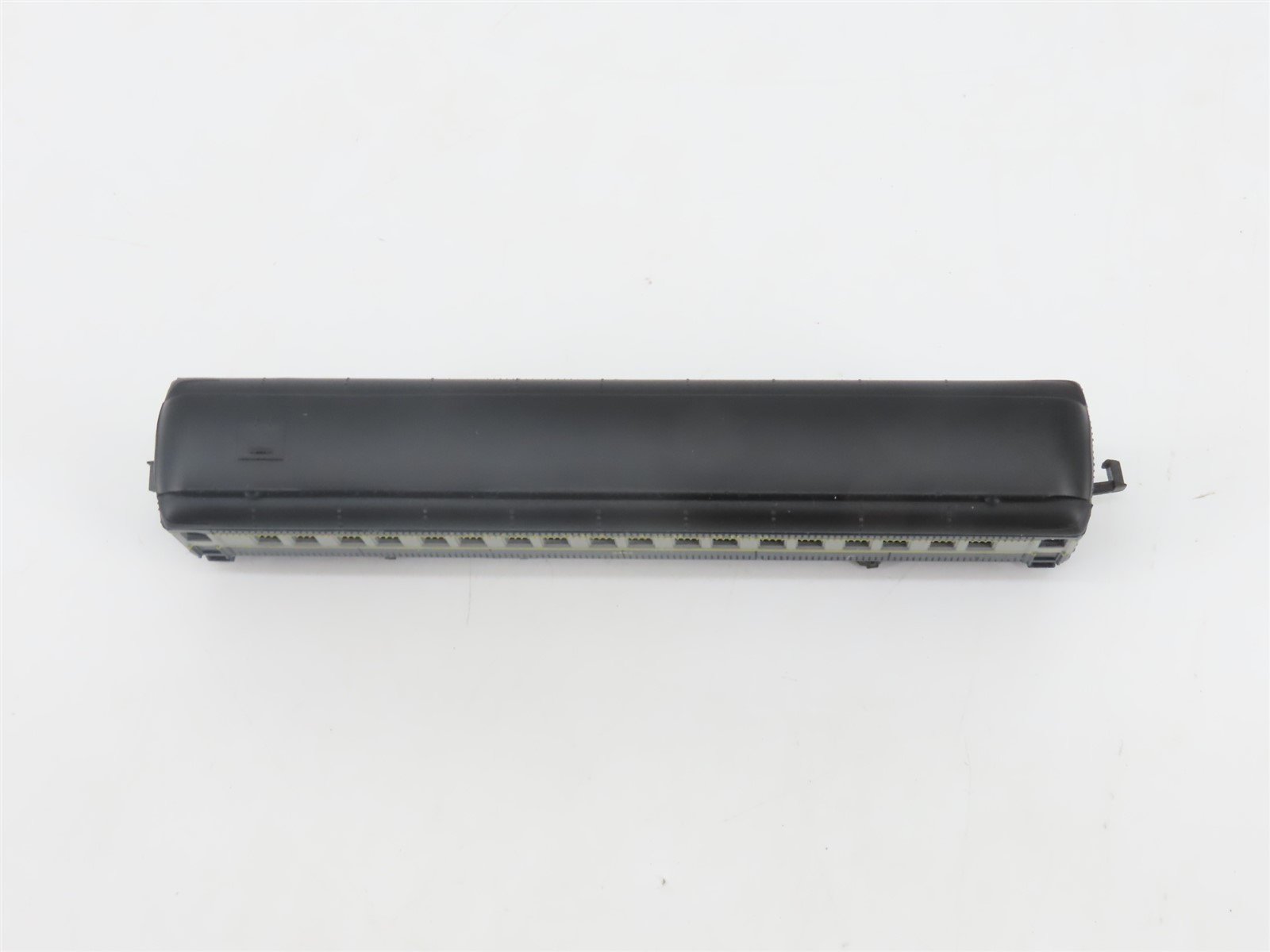 N Scale Bachmann Plus 13073 B&O Baltimore & Ohio Coach Passenger Car #5482