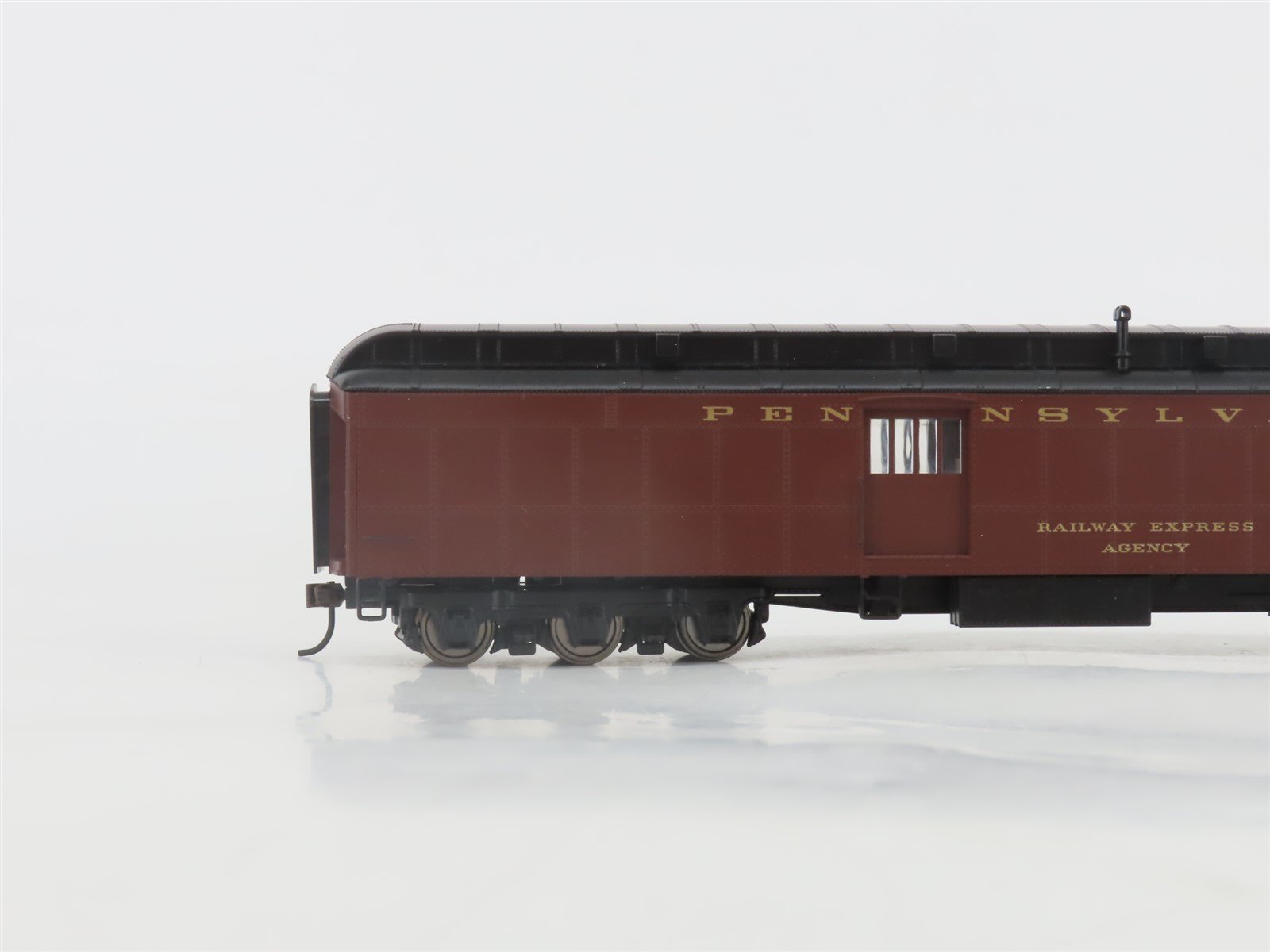 HO Walthers 932-10504 PRR Pennsylvania ACF 70' Heavyweight Baggage Passenger No#
