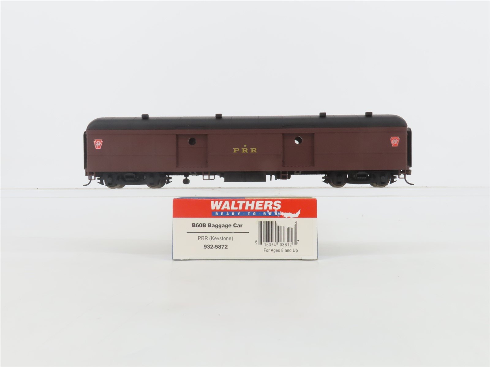 HO Walthers 932-5872 PRR Pennsylvania "Keystone" B60B Baggage Passenger Car