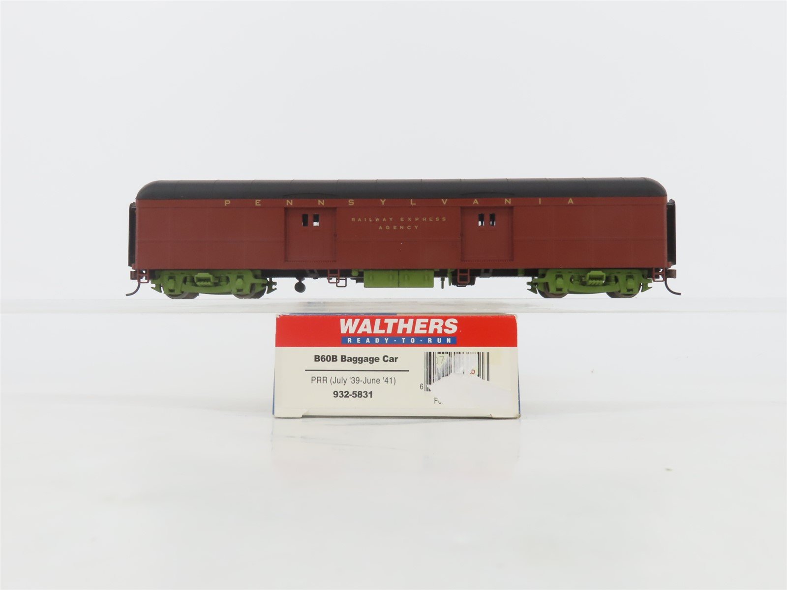 HO Walthers 932-5831 PRR Pennsylvania (1939-1941) B60B Baggage Passenger Car