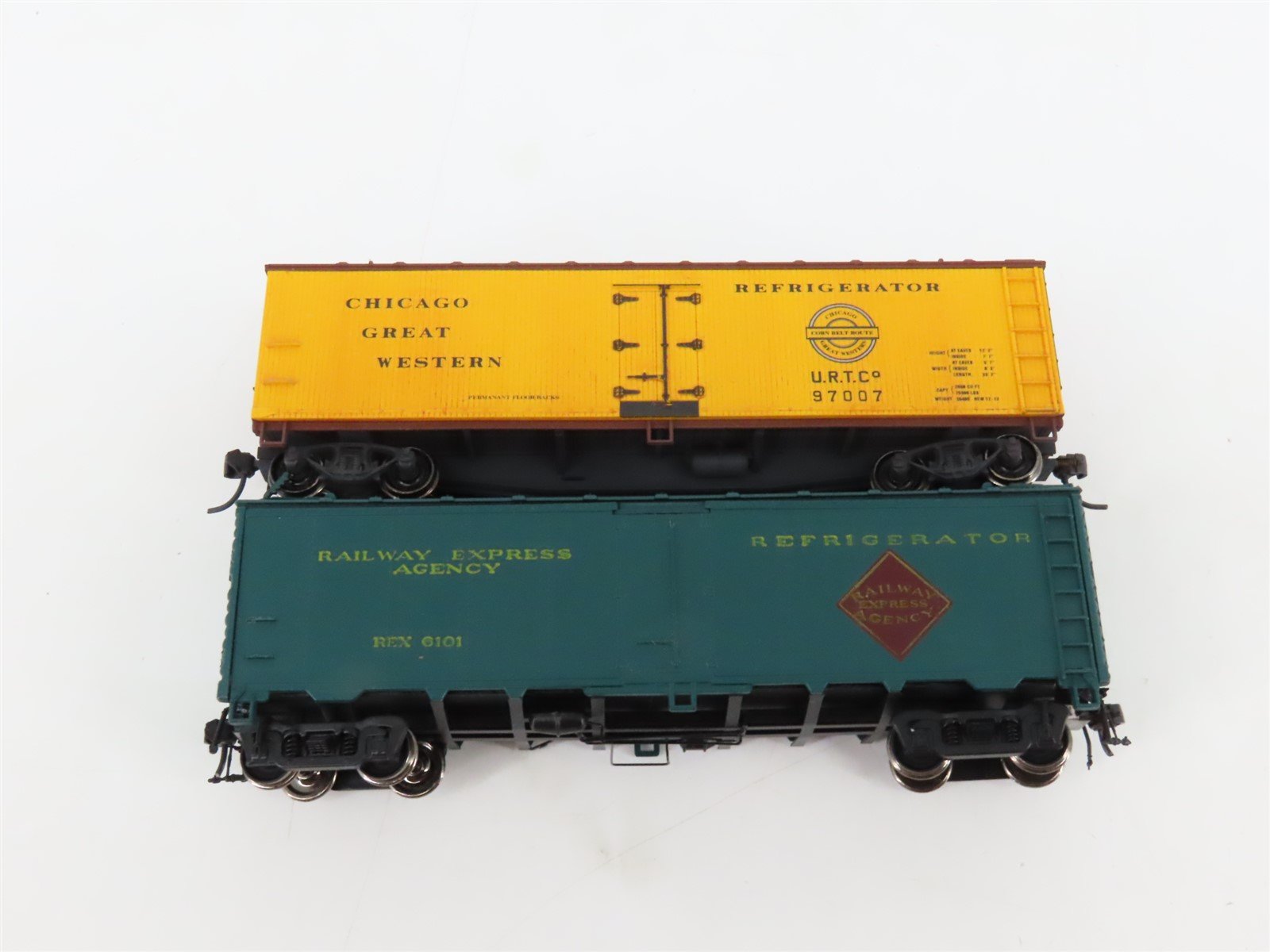 LOT of 8 HO WFEX/CGW/CN/URTX/PFE/BREX/REA Reefer Cars Weathered & UPGRADED