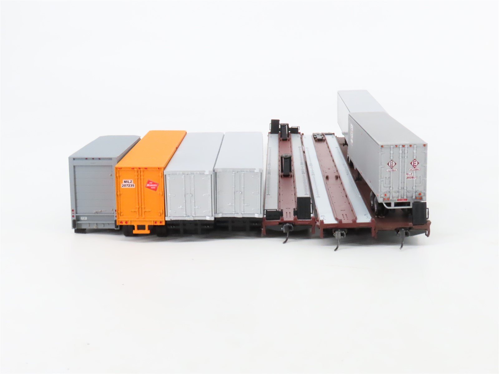 LOT of 3 HO Scale TTAX/UP/NAFX 86' Flatcars w/Assorted Trailers UPGRADED