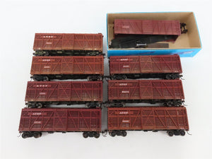 LOT of 8 HO Scale ATSF Santa Fe 40' Stock Cars Weathered & UPGRADED