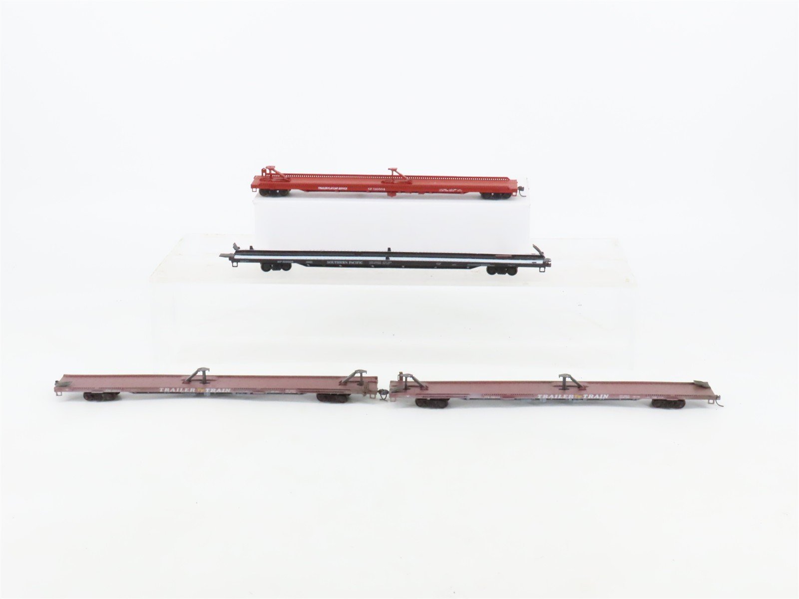 LOT of 4 HO Scale TTX/SP Assorted Flatcars Weathered & UPGRADED