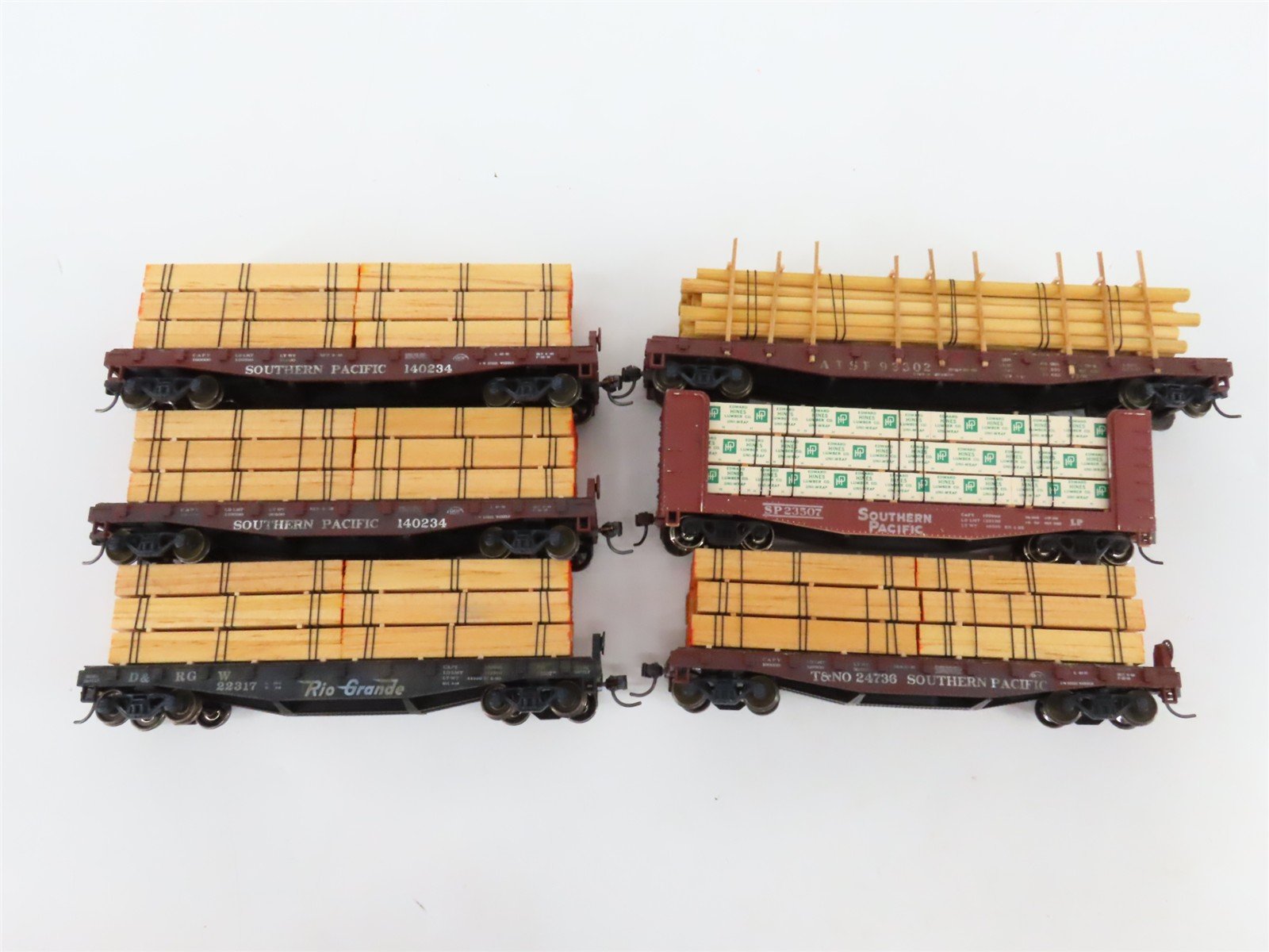 LOT of 6 HO Scale ATSF/SP/T&NO/DRGW Assorted Flatcars w/Loads UPGRADED