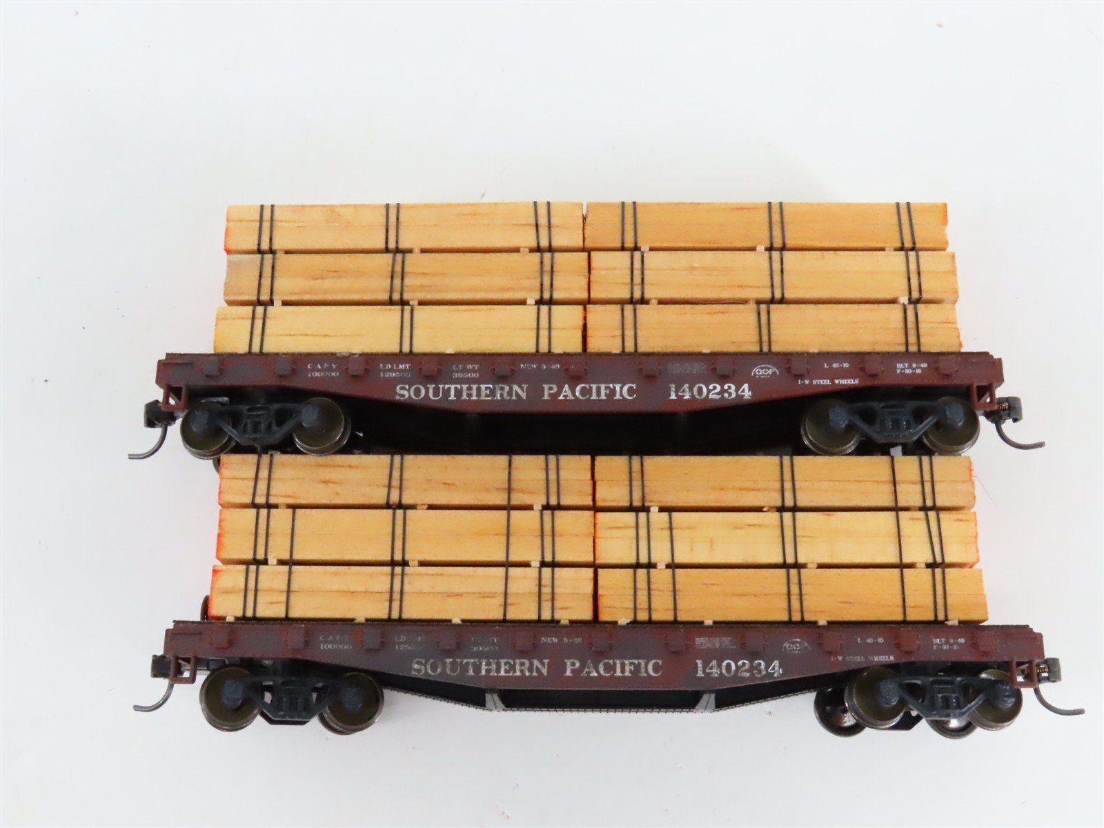 LOT of 6 HO Scale ATSF/SP/T&NO/DRGW Assorted Flatcars w/Loads UPGRADED