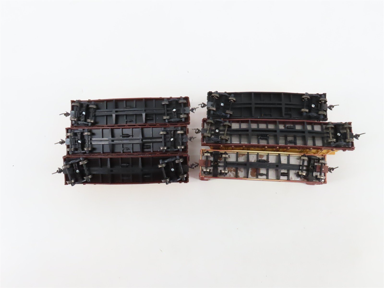 LOT of 6 HO Scale ATSF/SP/T&NO/DRGW Assorted Flatcars w/Loads UPGRADED