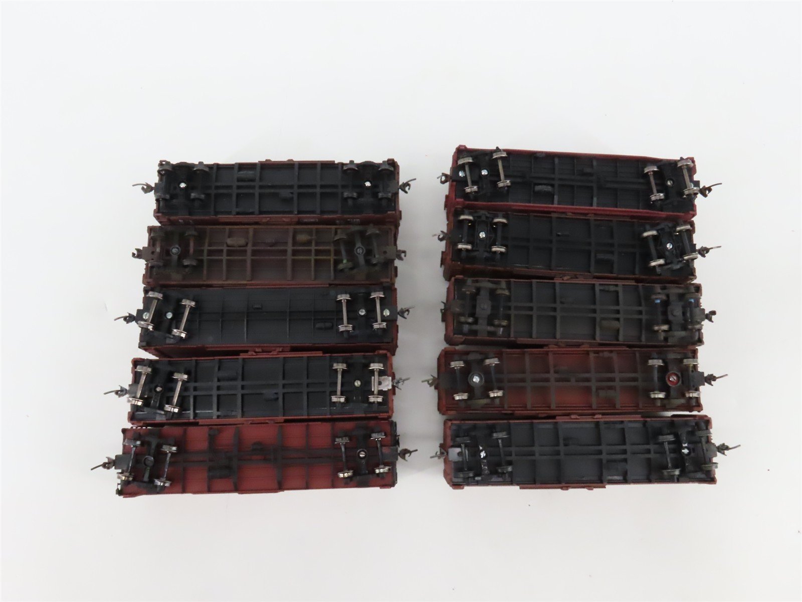 LOT of 10 HO Scale CGW/B&O/IC/ERIE/GM&O/PM 40' Boxcars Weathered & UPGRADED