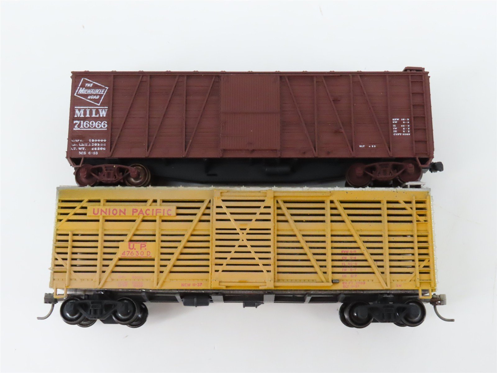 LOT of 10 HO Scale MILW/MKT/CGW/CP/N&W/UP/MKT Assorted Stock & Boxcars UPGRADED