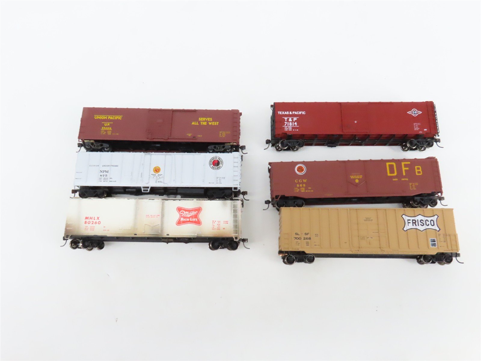 LOT of 6 HO Scale T&P/CGW/SLSF/UP/NPM/MHLX 50' Boxcars UPGRADED