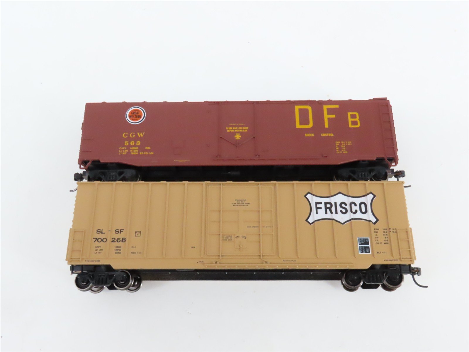 LOT of 6 HO Scale T&P/CGW/SLSF/UP/NPM/MHLX 50' Boxcars UPGRADED