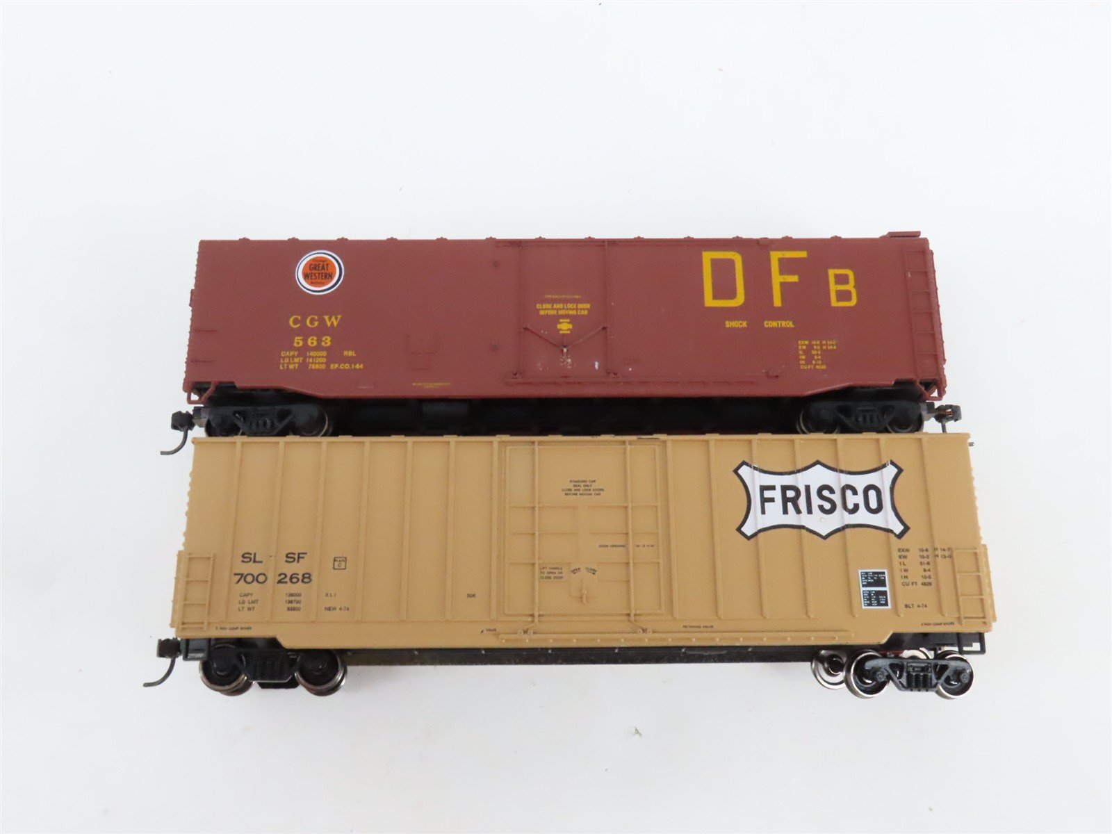 LOT of 6 HO Scale T&P/CGW/SLSF/UP/NPM/MHLX 50' Boxcars UPGRADED