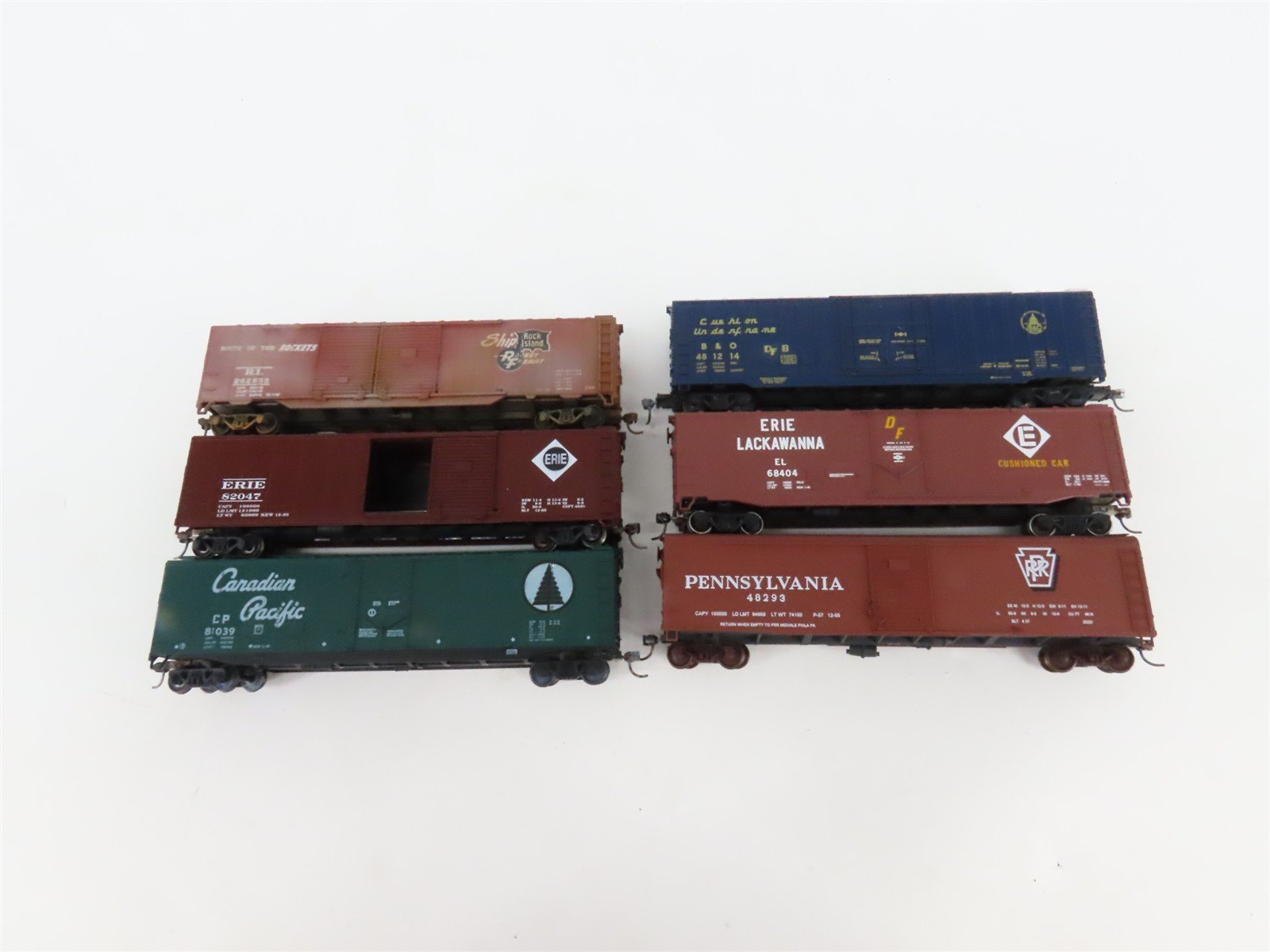 LOT of 6 HO Scale B&O/RI/Erie/CP/EL/PRR 50' Boxcars UPGRADED
