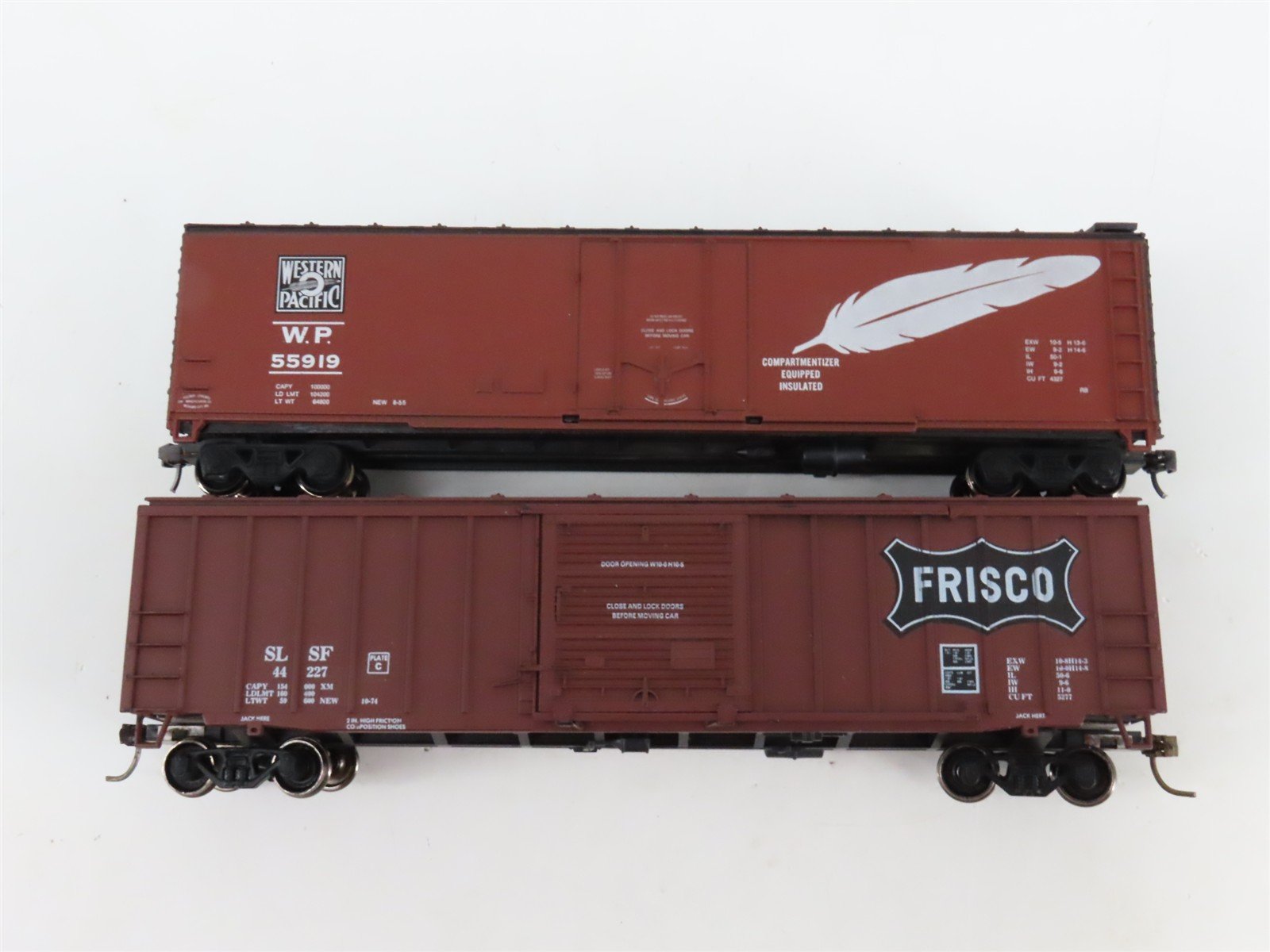 LOT of 7 HO Scale WP/SLSF/REX/PRR/UP/GBW 50' Boxcars UPGRADED