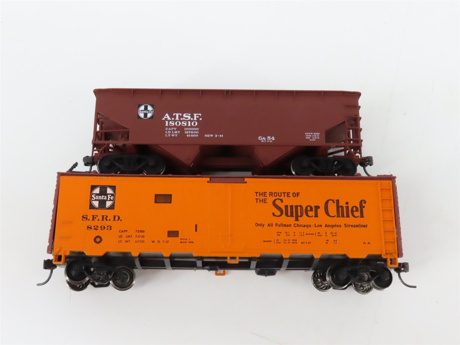 LOT of 8 HO Scale ATSF Santa Fe Assorted Boxcars & Hoppers UPGRADED