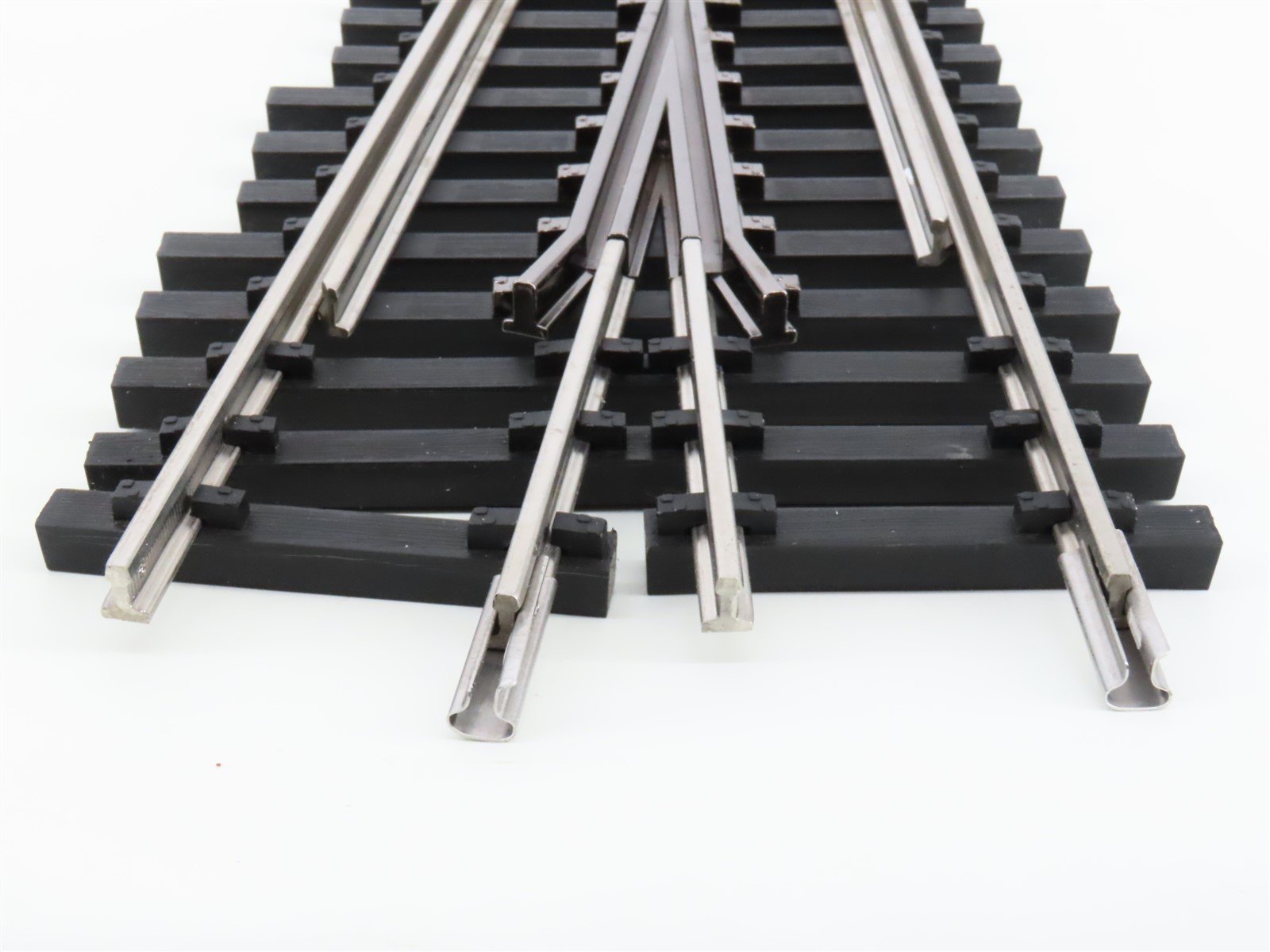 G Scale Aristo-Craft ART-20330 SS #6 Manual Righthand Switch Track Piece
