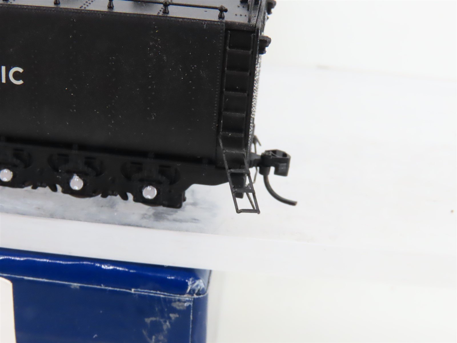 N Scale Athearn Genesis 11802 UP Union Pacific 4-6-6-4 Steam Loco #3985 DCC ONLY
