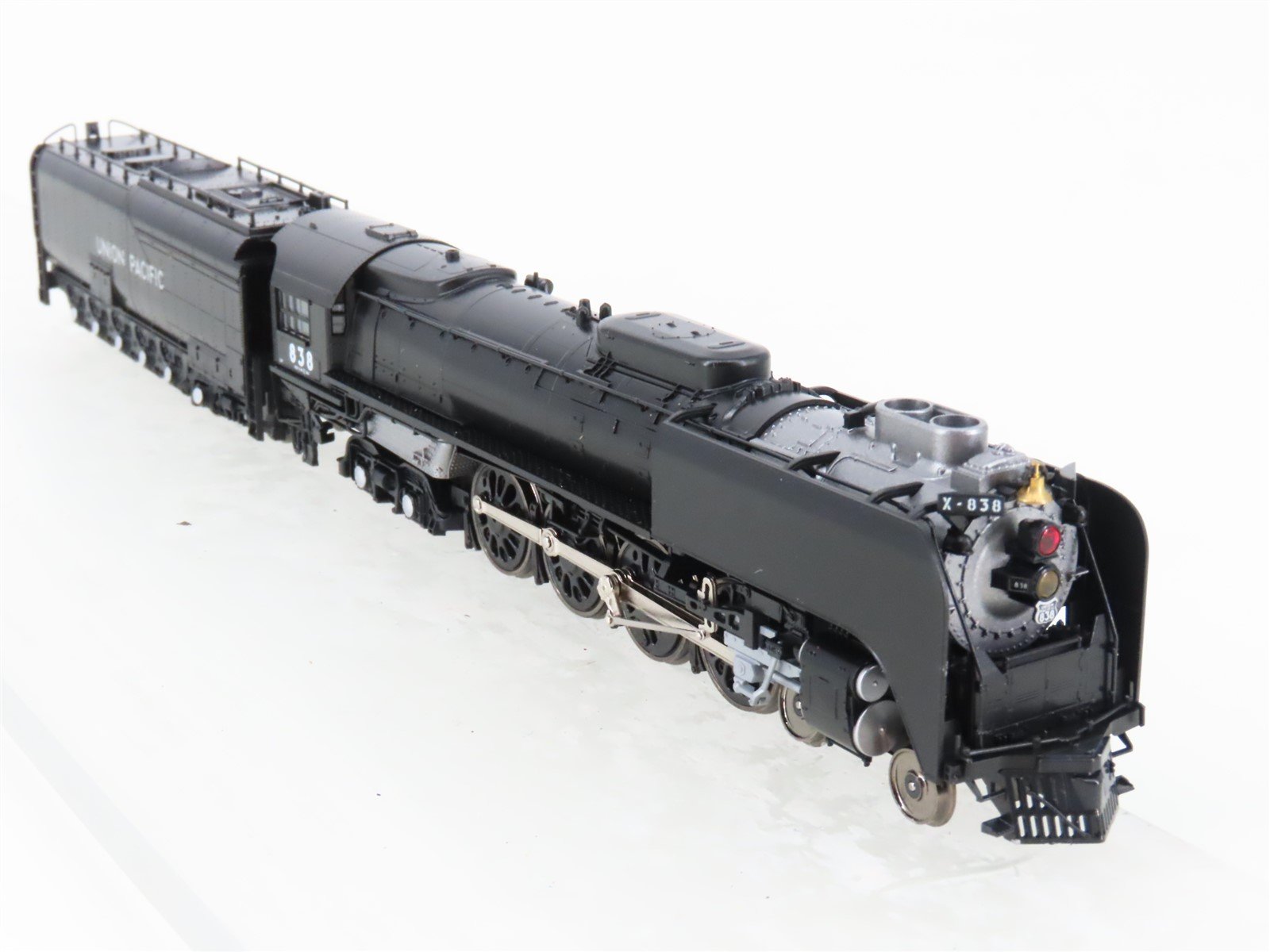 N Scale KATO 126-0402 UP Union Pacific FEF-3 4-8-4 Steam Locomotive #838