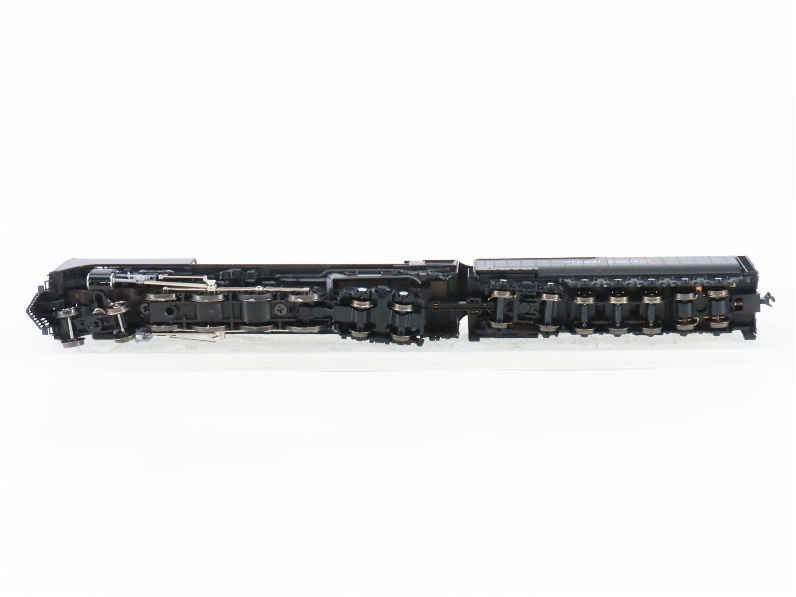 N Scale KATO 126-0402 UP Union Pacific FEF-3 4-8-4 Steam Locomotive #838