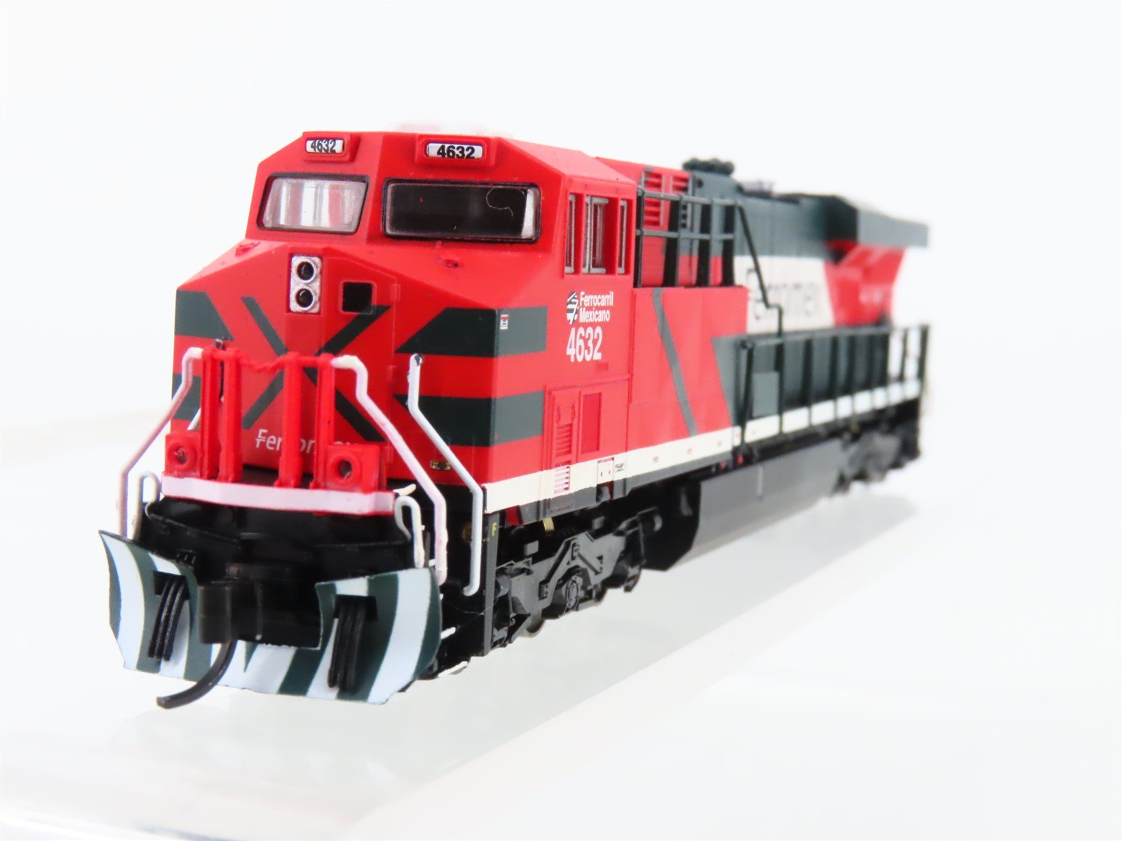 N Scale Fox Valley FVM 70265 FXE Ferromex ES44AC Diesel Locomotive #4632