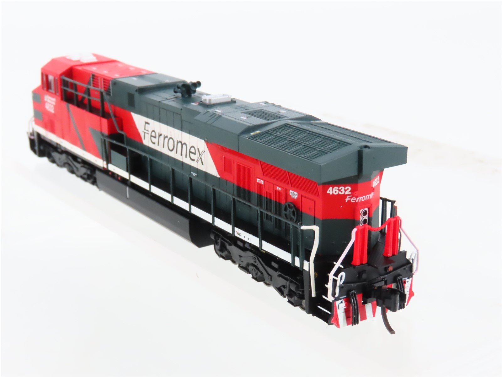 N Scale Fox Valley FVM 70265 FXE Ferromex ES44AC Diesel Locomotive #4632
