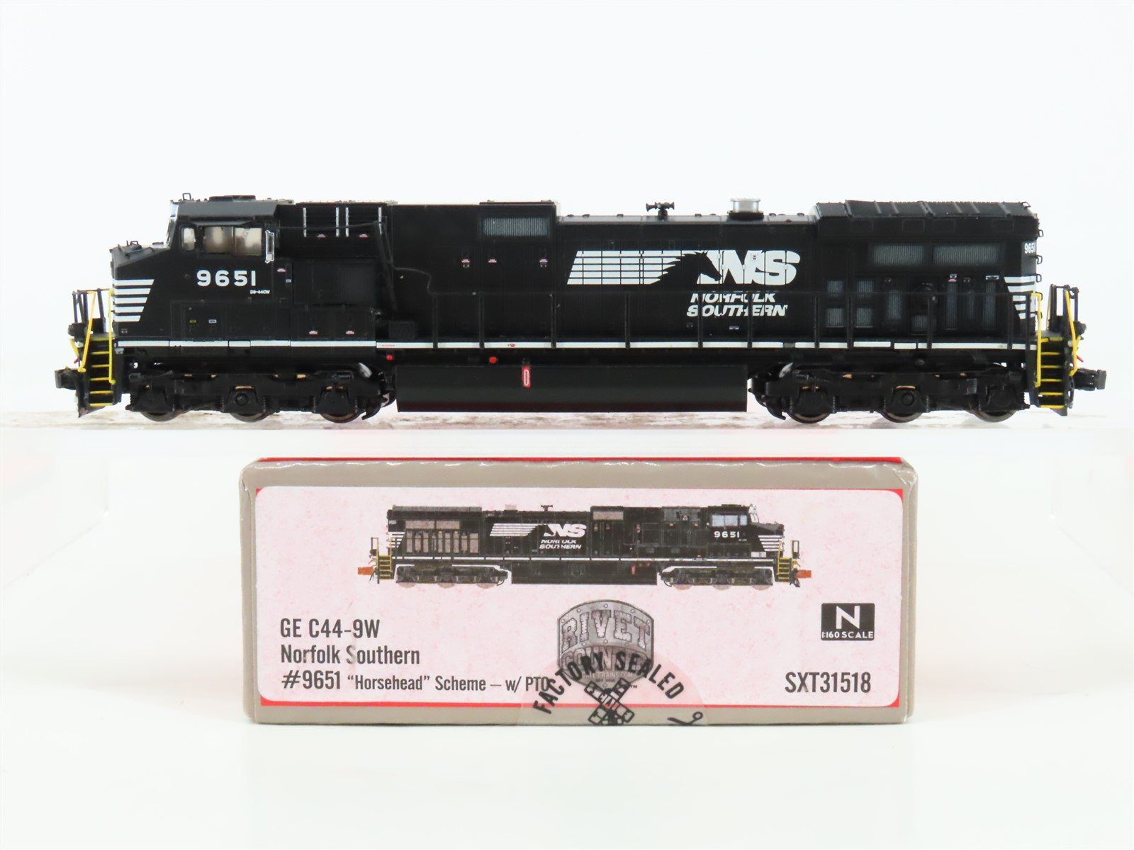 N Scaletrains.com SXT31518 NS Norfolk Southern C44-9W Diesel Locomotive #9651
