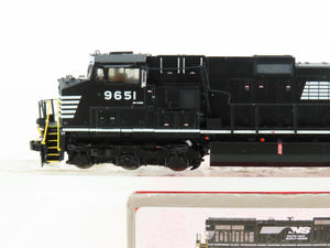 N Scaletrains.com SXT31518 NS Norfolk Southern C44-9W Diesel Locomotive #9651