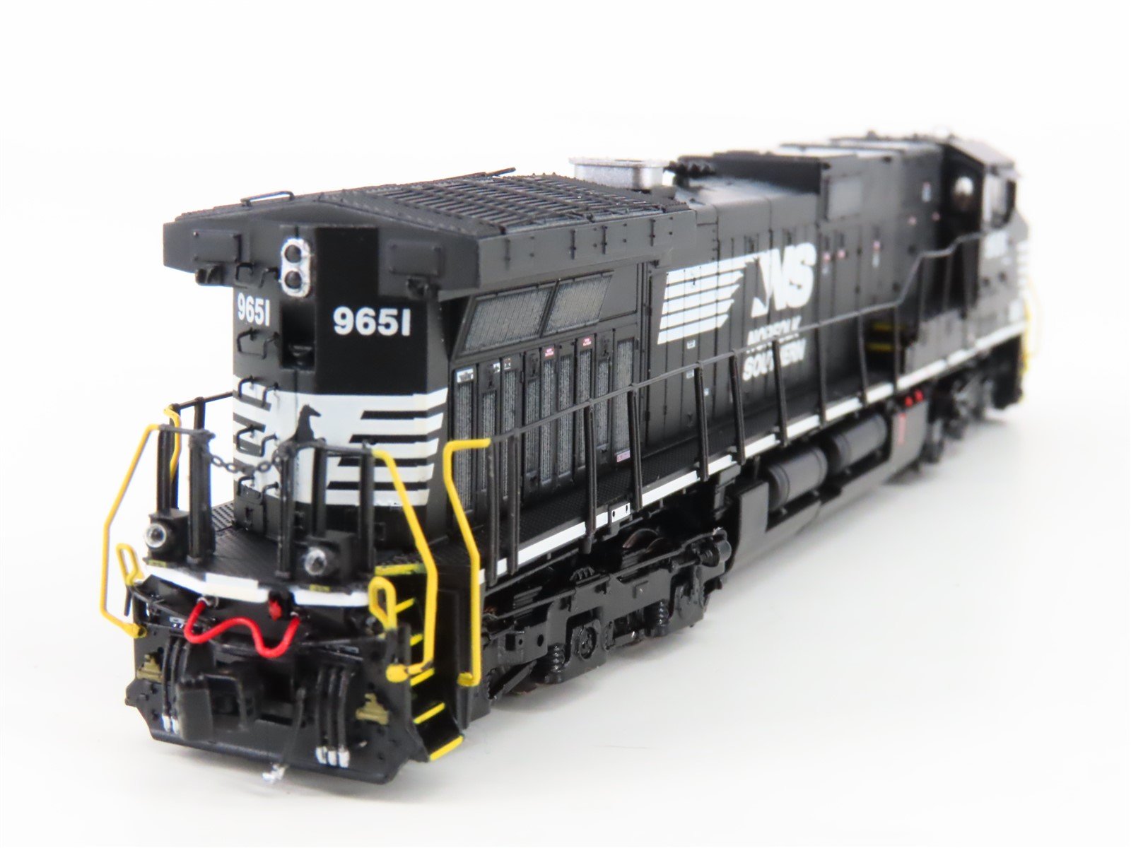 N Scaletrains.com SXT31518 NS Norfolk Southern C44-9W Diesel Locomotive #9651