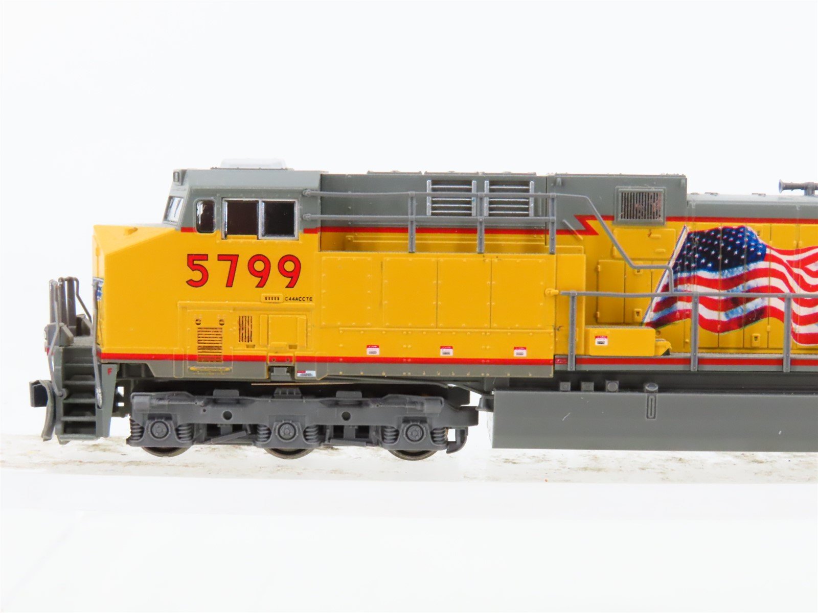 N Scale KATO UP Union Pacific Flag AC4400CW Diesel Locomotive #5799