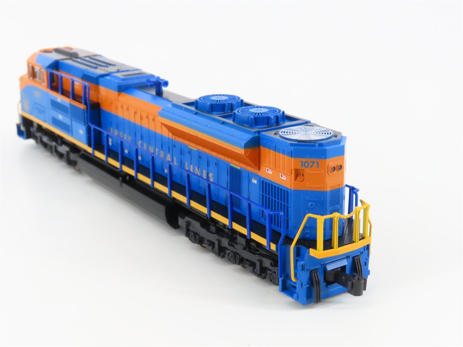 N Scale KATO 176-8509 NS Jersey Central Heritage SD70ACe Diesel Locomotive #1071