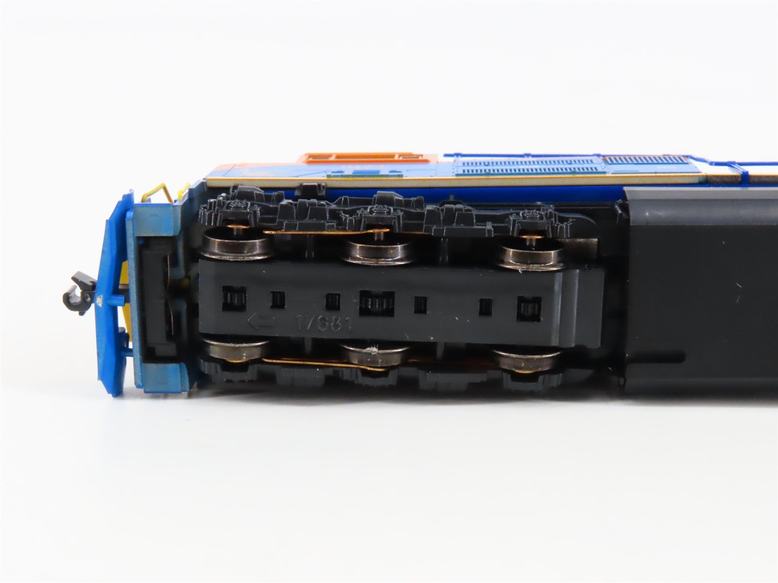 N Scale KATO 176-8509 NS Jersey Central Heritage SD70ACe Diesel Locomotive #1071