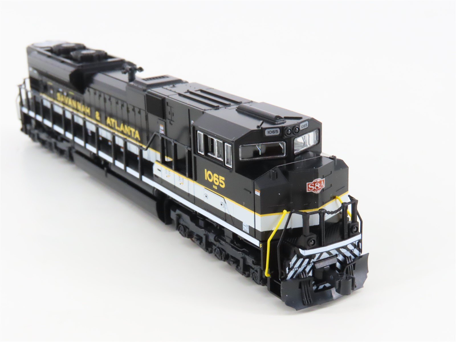 N KATO 176-8511 NS Savannah & Atlanta Heritage SD70ACe Diesel Locomotive #1065
