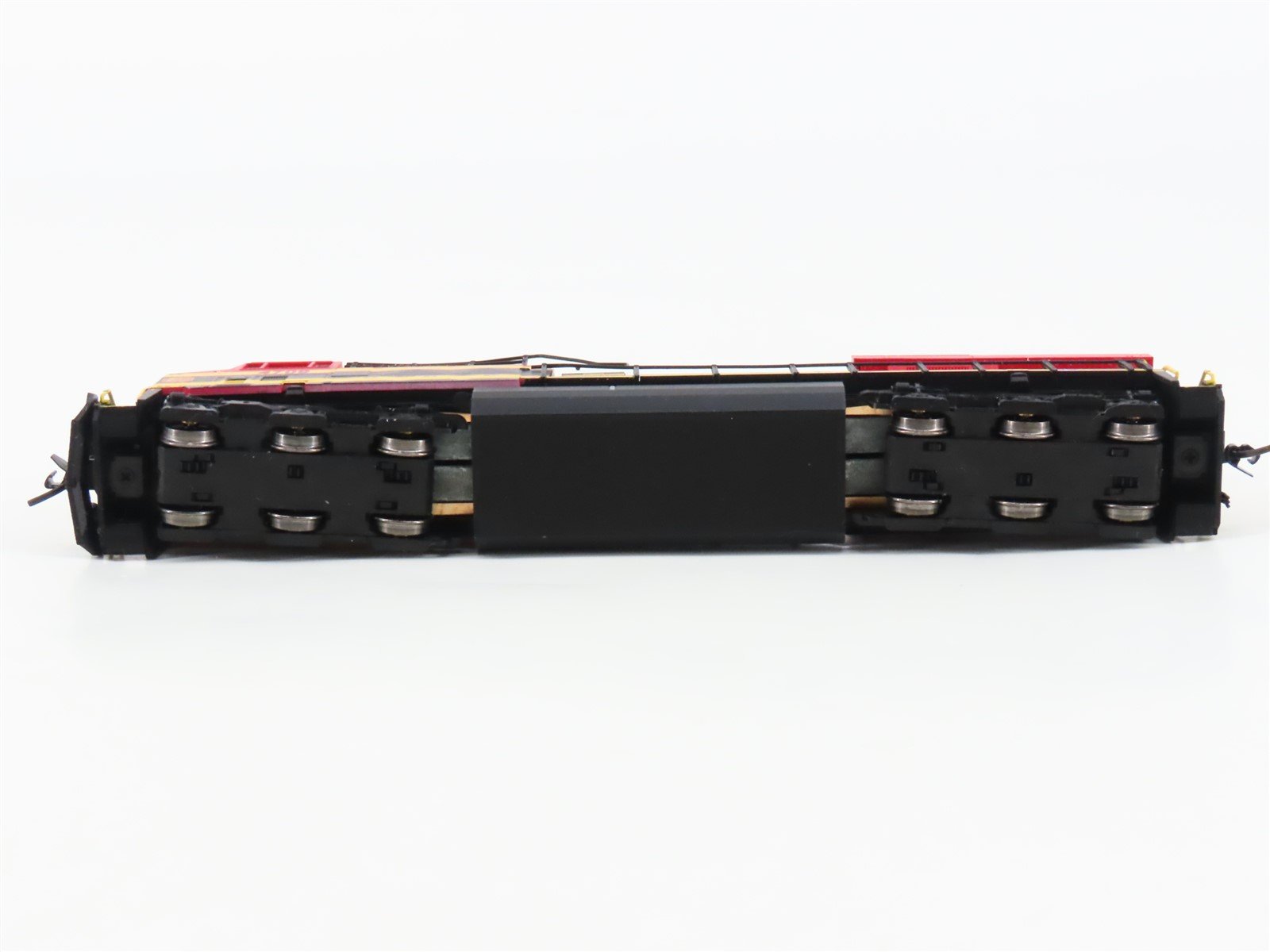 N Scale KATO KCS Kansas City Southern ES44AC Diesel Locomotive #4709