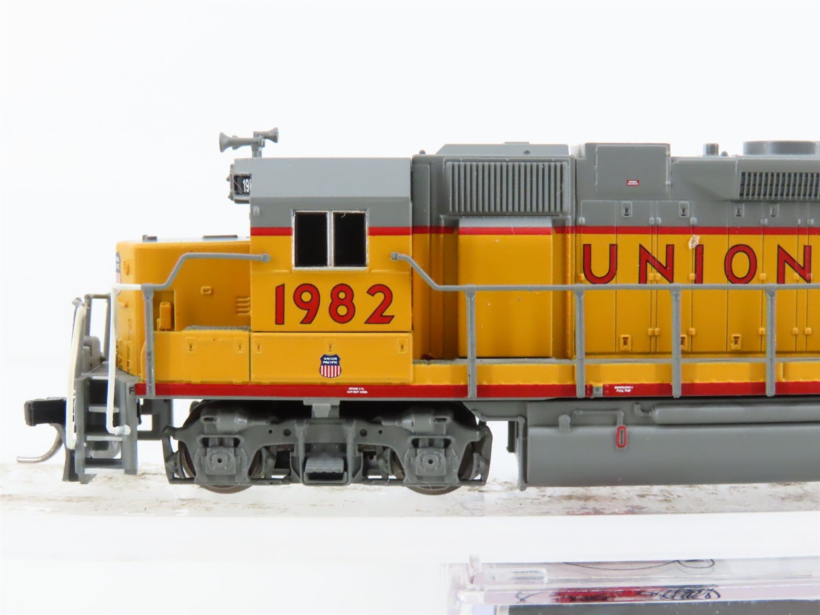 N Scale Atlas 40004128 UP Union Pacific GP38 Diesel Locomotive #1982