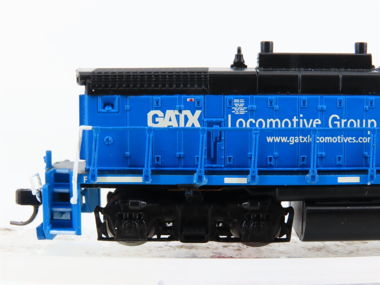N Scale Atlas 40003789 GMTX Leasing MP15DC Diesel Locomotive #209