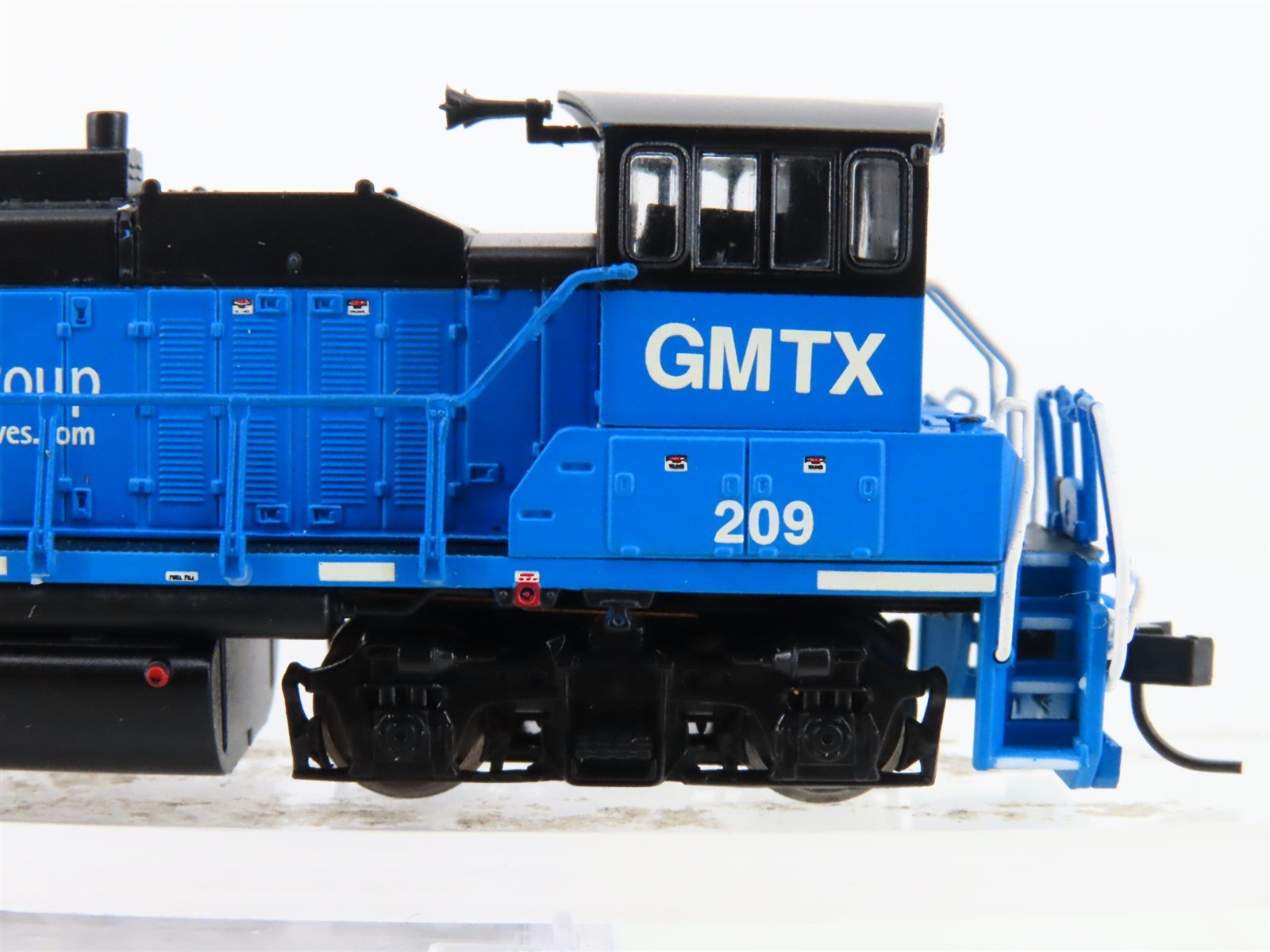 N Scale Atlas 40003789 GMTX Leasing MP15DC Diesel Locomotive #209