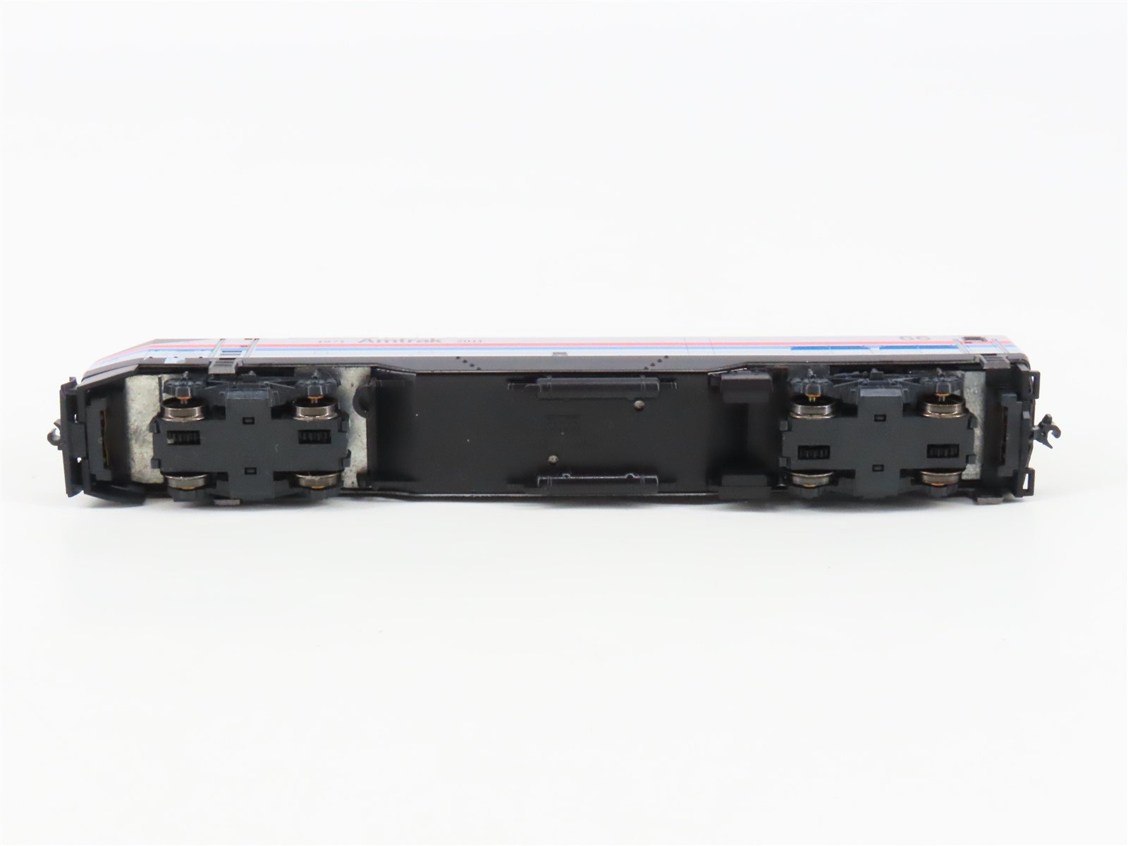 N Scale KATO 176-6023 Amtrak Phase II P42 Diesel Locomotive #66